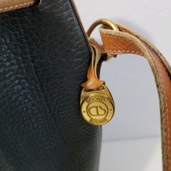 VTG DOONEY BOURKE Black/Brown Pebble Collection Drawstring Bucket Bag Leather - Picture 3 of 14